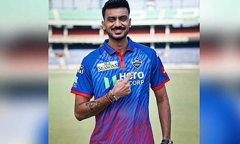 ஐபிஎல்: டெல்லி அணியின் ஜெர்சி அறிமுகம் 