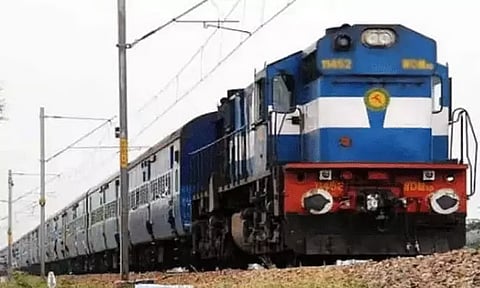 சென்னை கடற்கரை - திருவண்ணாமலை பயணிகள் ரெயில் பகுதிநேரமாக ரத்து