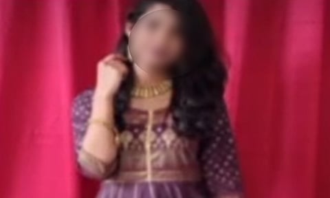 ஐதராபாத்தில் அதிர்ச்சி: பூனை வளர்க்க பெற்றோர் எதிர்ப்பு பெண் டாக்டர் எடுத்த வீபரித முடிவு
