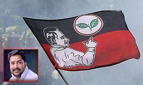 புதுச்சேரி அ.தி.மு.க. துணை செயலாளர் வையாபுரி மணிகண்டன் கட்சியில் இருந்து விலகல்
