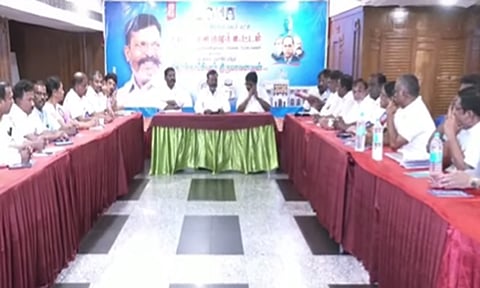 ‘தி.மு.க. கூட்டணியில் இரட்டை இலக்கத்தில் தொகுதிகள் வேண்டும்’ - வி.சி.க. தீர்மானம்