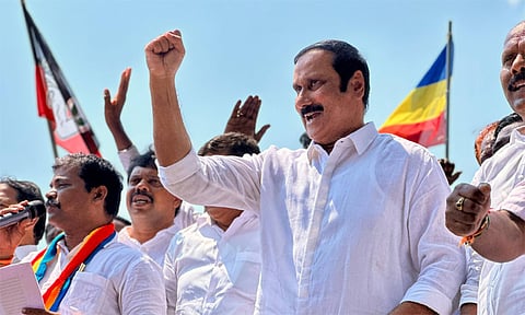 அதிமுக கூட்டணியில் பாமக முதற்கட்ட வேட்பாளர் பட்டியல் வெளியீடு 

