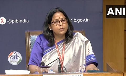 நாட்டில் பெட்ரோல், டீசல் தட்டுப்பாடோ, விலை உயர்வோ இல்லை:  மத்திய பெட்ரோலிய அமைச்சகம்
