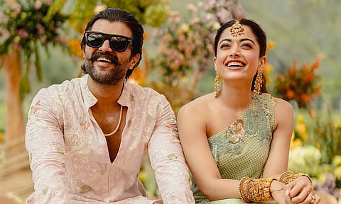 கல்யாணம் முடிந்து ஒரு மாதம் ஆகிடுச்சா?..  விஜய் தேவரகொண்டா - ராஷ்மிகா உருக்கமான பதிவு 