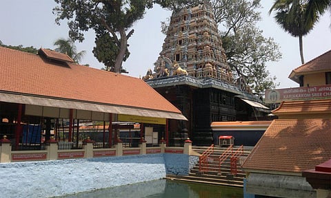 கருக்ககம் சாமுண்டி தேவி கோவில்