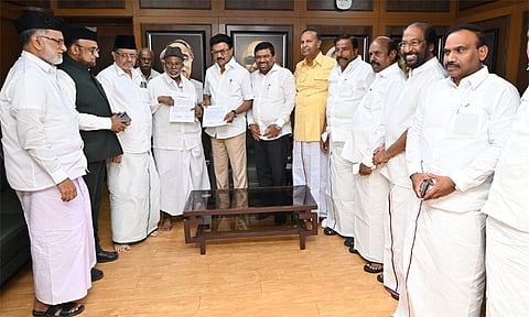  திமுக கூட்டணியில் இந்திய யூனியன் முஸ்லிம் லீக் வேட்பாளர்கள் அறிவிப்பு

