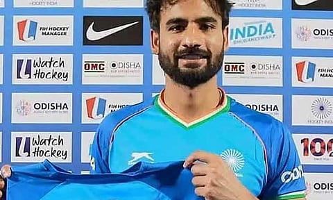 இந்திய ஆக்கி வீரர் குர்ஜந்த் சிங் ஓய்வு