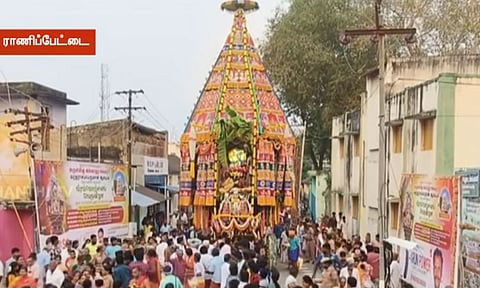 ராணிப்பேட்டை: 1000 ஆண்டுகள் பழமை வாய்ந்த கங்காதர ஈஸ்வரர் கோவிலில் தேரோட்டம் கோலாகலம் 