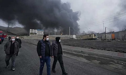 அமெரிக்கா-இஸ்ரேல் தாக்குதலில் ஈரான் மின் நிலையம் சேதம்: தெக்ரானில் மின் விநியோகம் பாதிப்பு