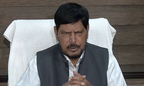 5 மாநில தேர்தல்; என்.டி.ஏ. ஆட்சியை பிடிக்கும்:  மத்திய மந்திரி அத்வாலே நம்பிக்கை
