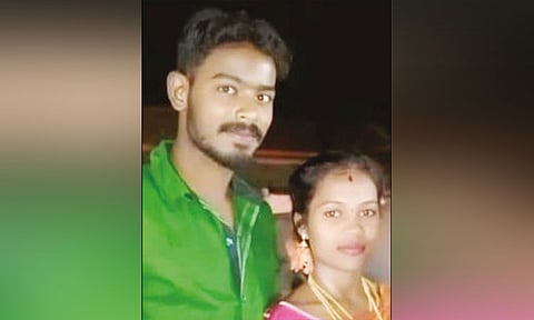 கணவனை கழுத்தை இறுக்கி கொலை செய்த மனைவி... ரத்தவாந்தி எடுத்து இறந்ததாக நாடகமாடியது அம்பலம்