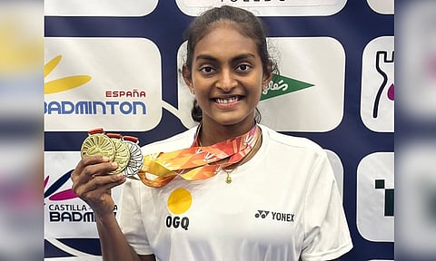 ஸ்பானிஷ் பாரா பேட்மிண்டன் -  2 தங்கம், 1 வெள்ளி வென்று தமிழக வீராங்கனை சாதனை 
