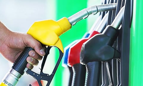 பிரீமியம் பெட்ரோல் விலை மீண்டும் உயர்வு: வாகன ஒட்டிகளுக்கு அதிர்ச்சி