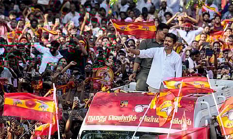 விஜய்க்கு போதிய பாதுகாப்பு வழங்கப்படுவது இல்லை: உள்துறை அமைச்சகத்திடம் தவெக புகார்