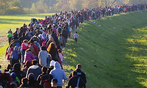 அமெரிக்காவின் அதிரடி உத்தரவால் 13 ஆயிரம் அகதிகள் தவிப்பு