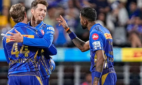 மும்பை அணியில் இணைந்த சான்ட்னர் 