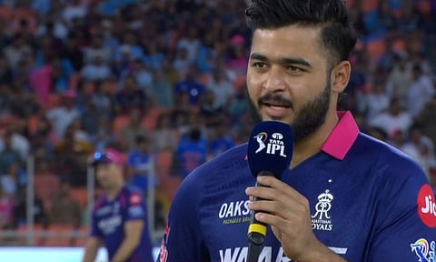 குஜராத் அணிக்கு எதிராக ராஜஸ்தான் அணி பேட்டிங் தேர்வு 