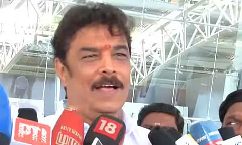 நானும் இனி மதுரைக்காரன்தான்;  வேட்புமனு தாக்கல் செய்த பின் சுந்தர்.சி பேட்டி