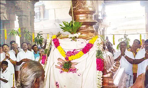 பாபநாசம் பாபநாச சுவாமி கோவிலில் சித்திரை விசு திருவிழா கொடியேற்றம்