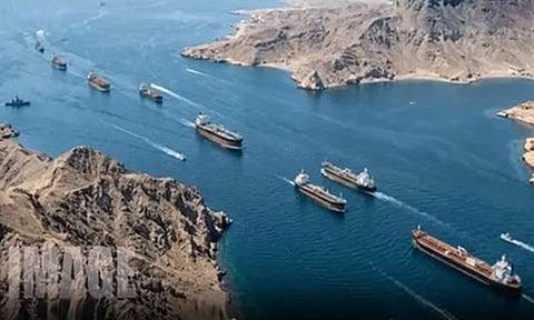 ஹார்முஸ் நீரிணையை கடக்கும் கப்பலுக்கு கட்டணம் வசூலிக்க ஈரான் முடிவு
