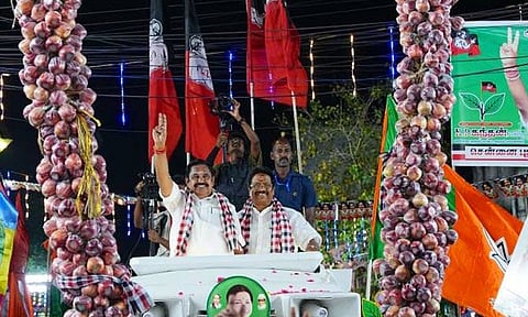 அதிமுக பொதுச்செயலாளர் எடப்பாடி பழனிசாமி இன்று காஞ்சிபுரம், திருவள்ளூரில் பிரசாரம் 

