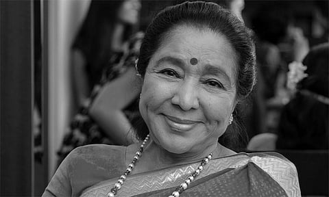 பழம்பெரும் பின்னணி பாடகி ஆஷா போஸ்லே (92) காலமானார்