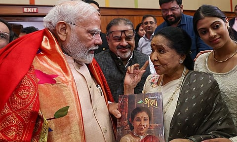 பாடகி ஆஷா போஸ்லே மரணம்: பிரதமர் மோடி இரங்கல்