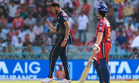 

குஜராத் அணிக்கு 165 ரன்கள் இலக்கு நிர்ணயித்த லக்னோ