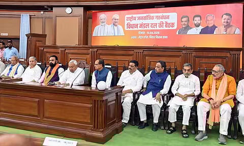 பீகார் துணை முதல்-மந்திரியாக போவது யார்? 3 பேர் போட்டி
