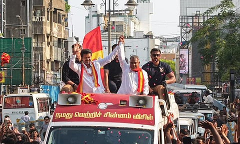 தவெக தேர்தல் அறிக்கை: இன்று வெளியிடுகிறார் விஜய்- என்னென்ன அறிவிப்புகள் இடம் பெறும்?