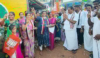 அ.தி.மு.க. ஆட்சி அமைந்தவுடன் “ஸ்ரீவைகுண்டம் தொகுதியில் தொழில் வாய்ப்புகள் உருவாக்கி தரப்படும்” வேட்பாளர் எஸ்.பி.சண்முகநாதன் பேச்சு