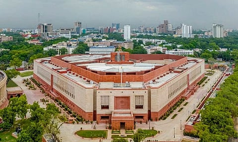 பெண்கள் இடஒதுக்கீடு சட்டத்தை நிறைவேற்ற பா.ஜனதா கூட்டணிக்கு போதிய எம்.பி.க்கள் பலம் இல்லை