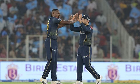 குஜராத் அணி 5 விக்கெட் வித்தியாசத்தில் வெற்றி