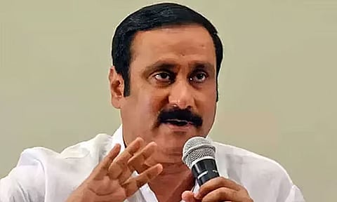 தமிழ்நாட்டின் கொள்ளையர்களுக்கு எதிராக தீரன் சின்னமலையின் வீரத்துடன் போராட வேண்டும்! -அன்புமணி