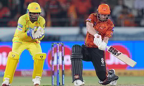 சென்னை அணிக்கு 195 ரன்கள் இலக்கு நிர்ணயித்த ஐதராபாத் 