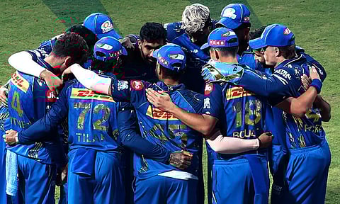 வீரர்களுக்கு மும்பை அணி கேப்டன் ஹர்திக் பாண்டியா எச்சரிக்கை 