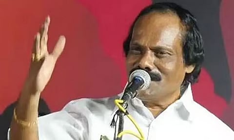 திண்டுக்கல் லியோனி பிரசார வாகனம் மீது பாட்டில் வீச்சு