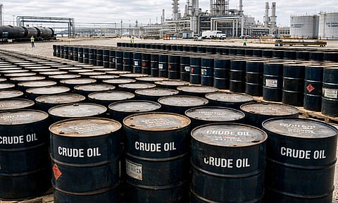 மேற்காசிய பதற்ற நிலை; 63-ல் இருந்து 116 அமெரிக்க டாலராக கச்சா எண்ணெய் விலை அதிரடி உயர்வு:  மத்திய அமைச்சகம் தகவல்
