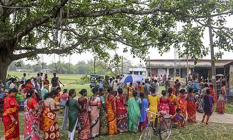 மேற்கு வங்காளத்தில் முதல் கட்ட வாக்குப்பதிவு நிறைவு 