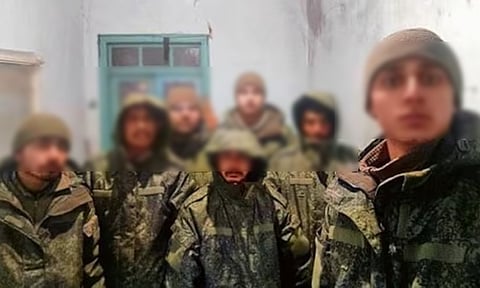 உக்ரைனுக்கு எதிரான போரில் ரஷிய ராணுவத்துடன் இணைந்து சண்டையிட்ட 10 இந்தியர்கள் பலி; மத்திய அரசு தகவல்

