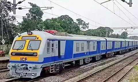 சென்னை - நெல்லை இடையே முன்பதிவில்லா மெமு எக்ஸ்பிரஸ் ரெயில் 