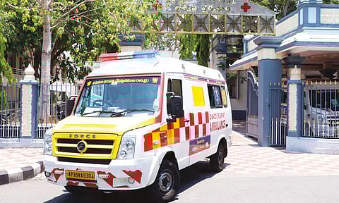 திருப்பதி ஏழுமலையானை தரிசிக்க வரும் பக்தர்களுக்கு 24 மணிநேர மருத்துவ சேவை
