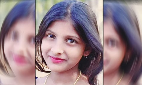 வீட்டில் ஊஞ்சல் கட்டி விளையாடியபோது விபரீதம்.. 9 வயது சிறுமிக்கு நேர்ந்த சோகம்