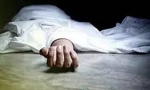 திருச்சி: ரெயிலில் அடிபட்டு தொழிலாளி பலி
