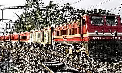 சென்னை சென்டிரல்-பெங்களூரு இடையே எக்ஸ்பிரஸ் ரெயில்கள் ரத்து
