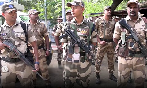 சட்டமன்ற தேர்தல் வாக்குப்பதிவு நிறைவு: 1,400 போலீசார் சொந்த ஊர் திரும்பினர்