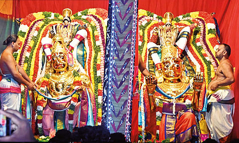 கும்பகோணம் சாரங்கபாணி கோவிலில் சித்திரை திருவிழா கோலாகலம்!