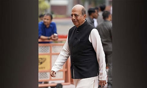 வங்காளதேசத்துக்கான புதிய தூதராக தினேஷ் திரிவேதி நியமனம்