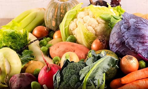 கோடை வெயிலின் தாக்கம்: காய்கறிகள் விலை கடும் உயர்வு