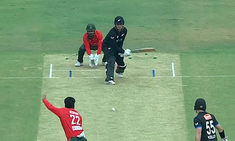 டி20 போட்டி: வங்காளதேசத்துக்க்கு 183 ரன்கள் இலக்கு நிர்ணயித்த நியூசிலாந்து 
